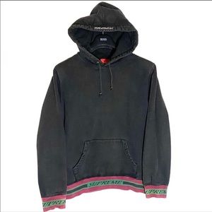 Supreme hoodie